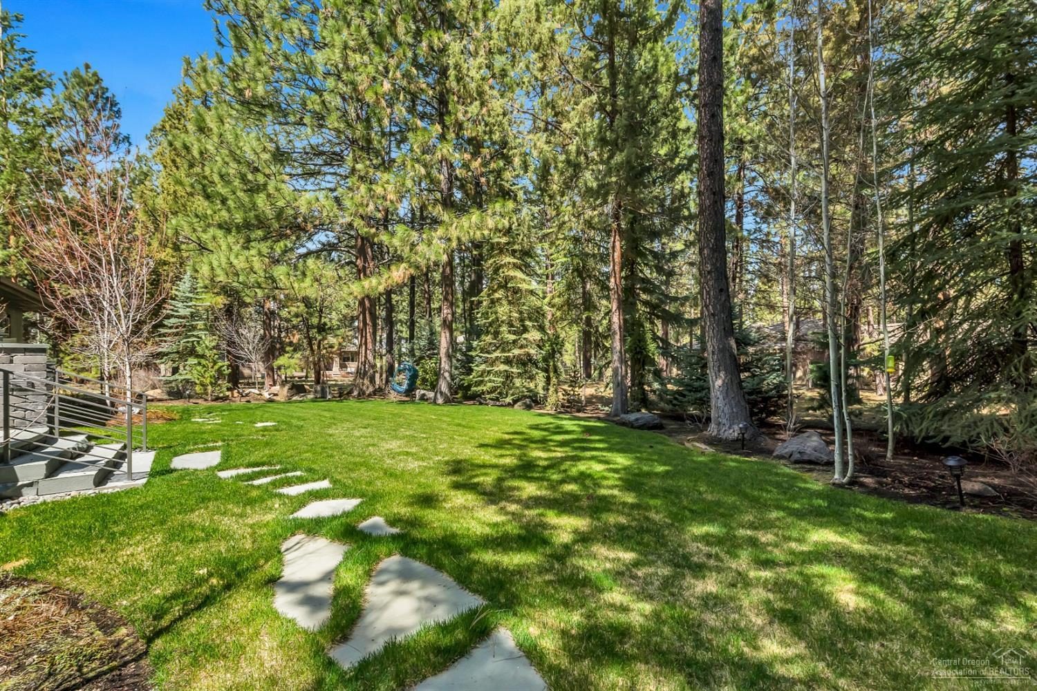 Broken Top - Residential