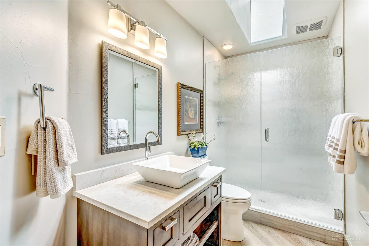 Broken Top - Residential