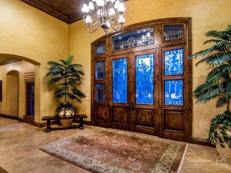 Broken Top - Residential