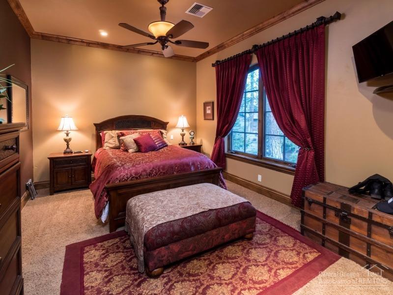 Broken Top - Residential