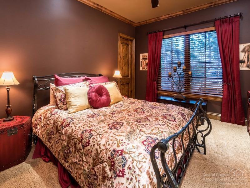 Broken Top - Residential