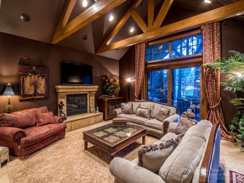 Broken Top - Residential