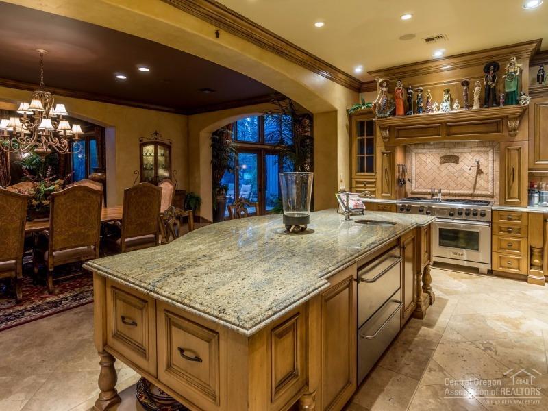 Broken Top - Residential