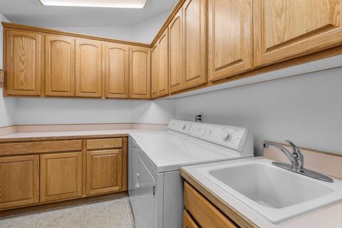 Tiny photo for 7082 SE Night Hawk Drive Drive, Prineville, OR 97754 (MLS # 220212699)