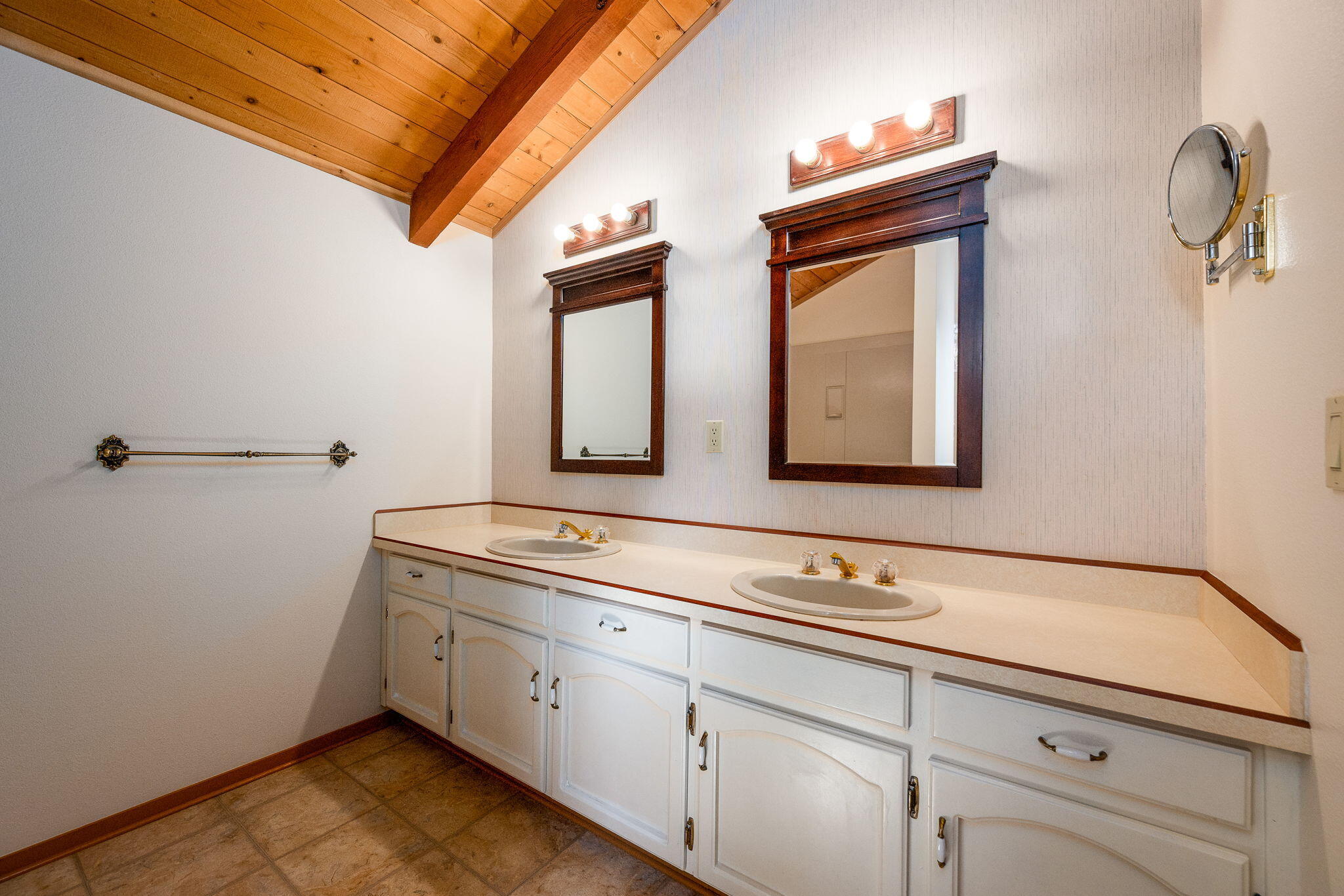 Glacier View - Residential