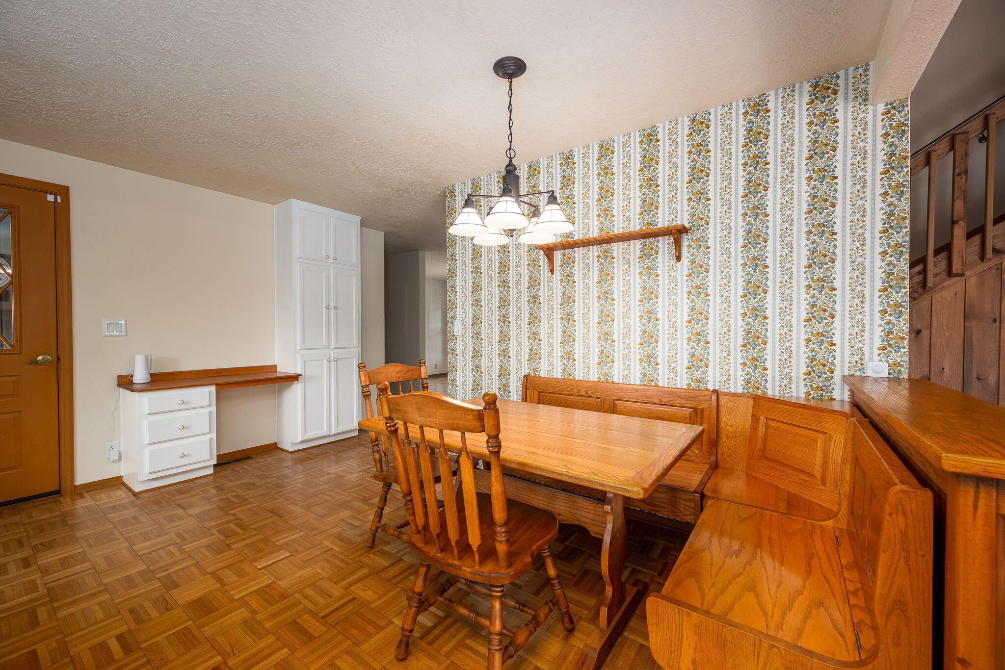 Glacier View - Residential