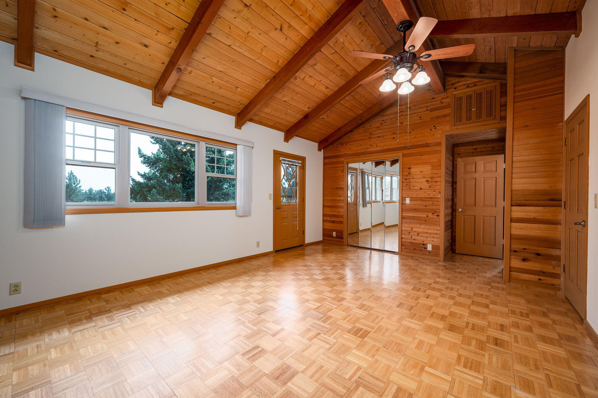 Glacier View - Residential