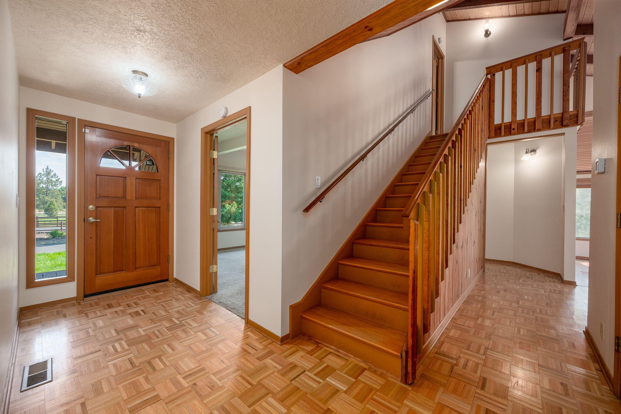 Glacier View - Residential