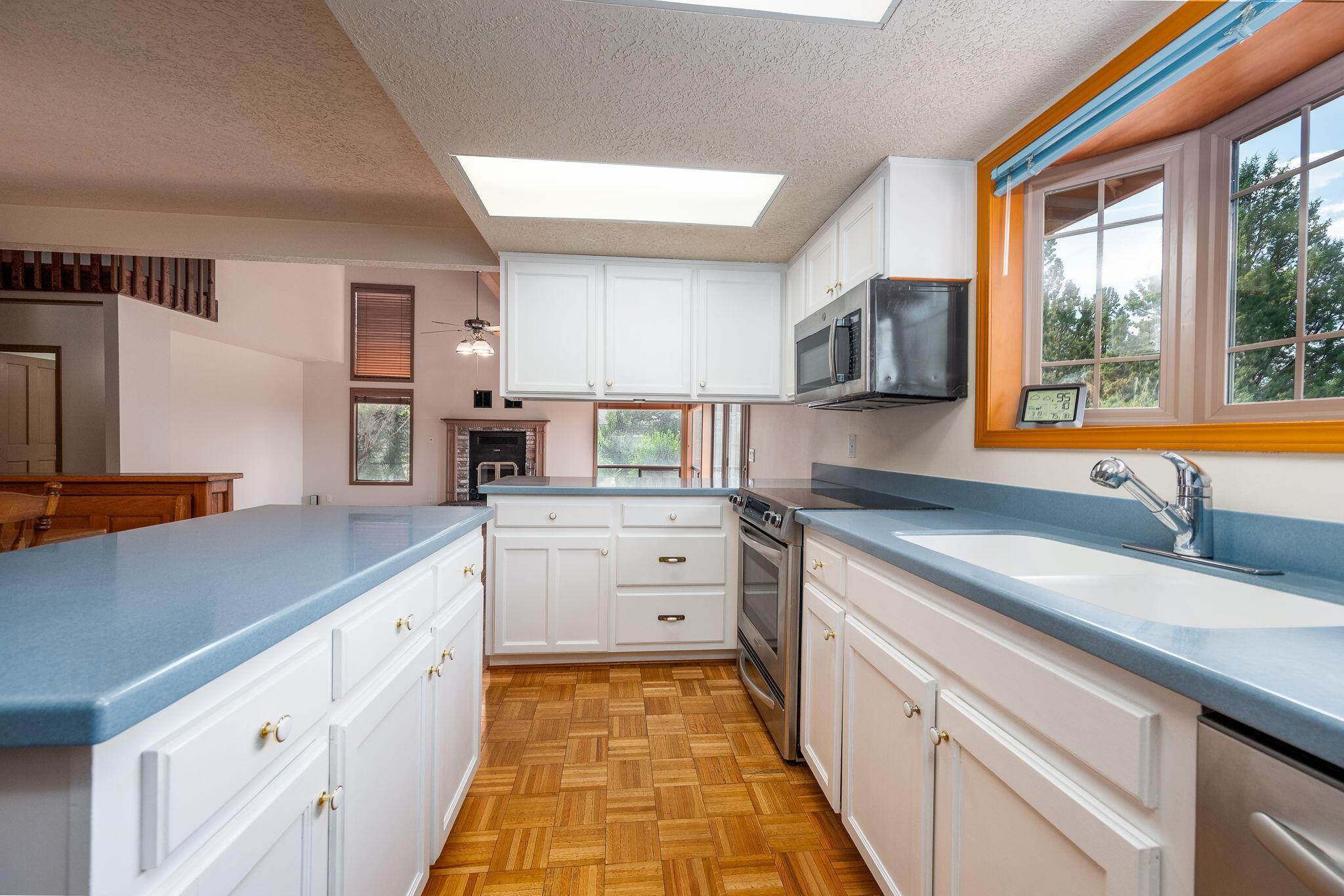 Glacier View - Residential