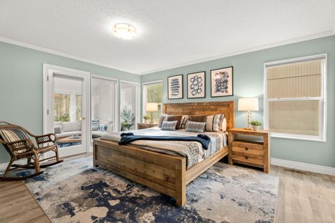 Tiny photo for 18025 Camas Lane #18, Sunriver, OR 97707 (MLS # 220215409)