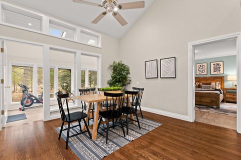 Tiny photo for 18025 Camas Lane #18, Sunriver, OR 97707 (MLS # 220215409)