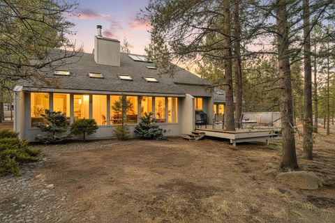 Tiny photo for 18025 Camas Lane #18, Sunriver, OR 97707 (MLS # 220215409)