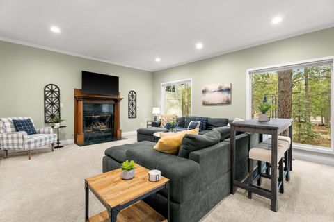 Tiny photo for 18025 Camas Lane #18, Sunriver, OR 97707 (MLS # 220215409)