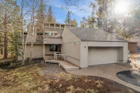 Tiny photo for 18025 Camas Lane #18, Sunriver, OR 97707 (MLS # 220215409)