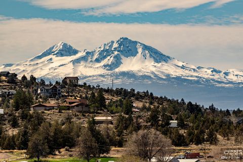 Tiny photo for 1221 NW Odem Avenue, Terrebonne, OR 97760 (MLS # 220217583)