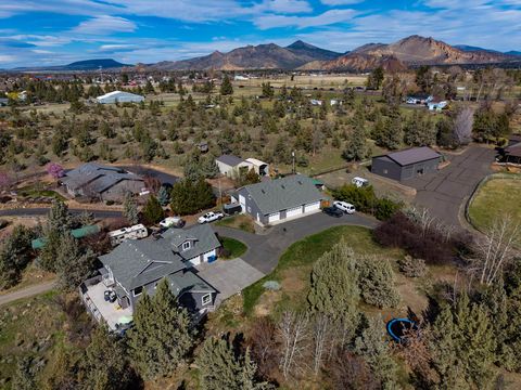 Tiny photo for 1221 NW Odem Avenue, Terrebonne, OR 97760 (MLS # 220217583)