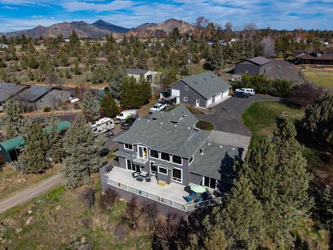 Tiny photo for 1221 NW Odem Avenue, Terrebonne, OR 97760 (MLS # 220217583)