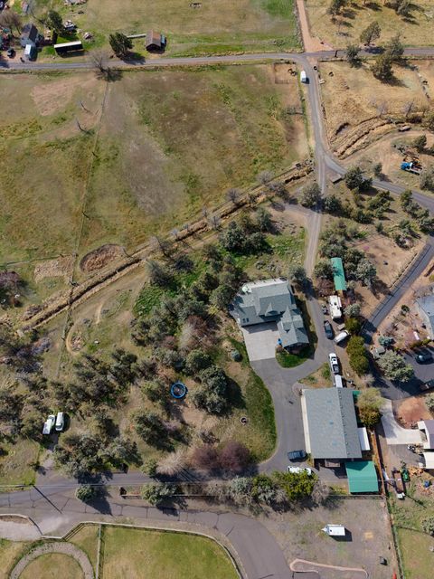 Tiny photo for 1221 NW Odem Avenue, Terrebonne, OR 97760 (MLS # 220217583)