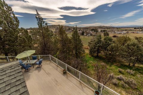 Tiny photo for 1221 NW Odem Avenue, Terrebonne, OR 97760 (MLS # 220217583)