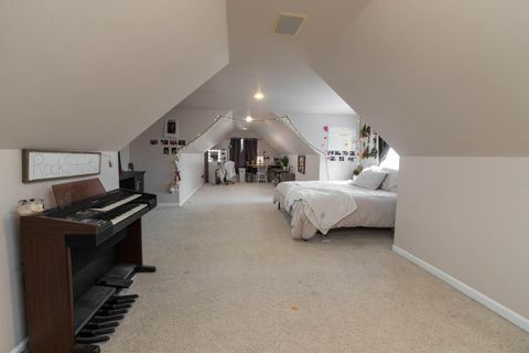 Tiny photo for 1221 NW Odem Avenue, Terrebonne, OR 97760 (MLS # 220217583)