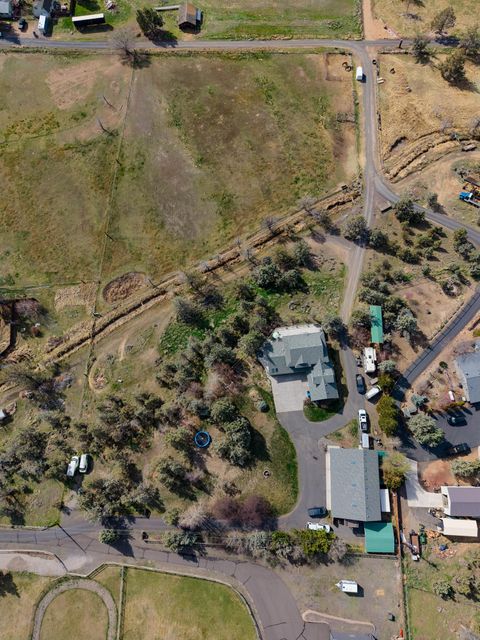 Tiny photo for 1221 NW Odem Avenue, Terrebonne, OR 97760 (MLS # 220217583)