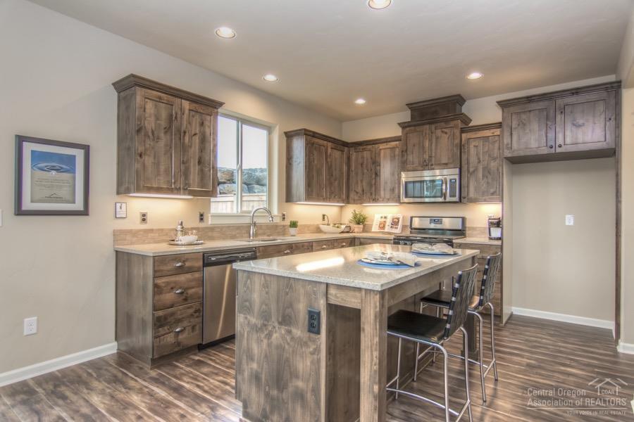 McCall Landing - Residential