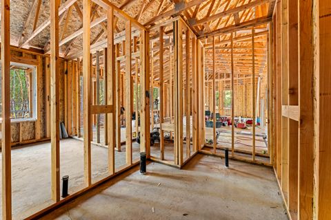 Tiny photo for 550 Marcy Loop Road, Grants Pass, OR 97527 (MLS # 220212785)