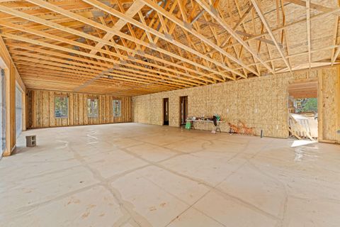 Tiny photo for 550 Marcy Loop Road, Grants Pass, OR 97527 (MLS # 220212785)