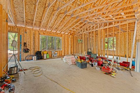 Tiny photo for 550 Marcy Loop Road, Grants Pass, OR 97527 (MLS # 220212785)