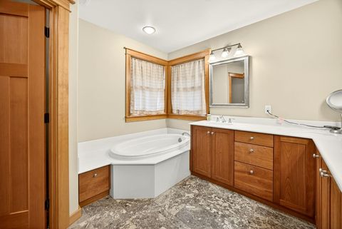 Tiny photo for 219 Meade Street, Ashland, OR 97520 (MLS # 220211816)