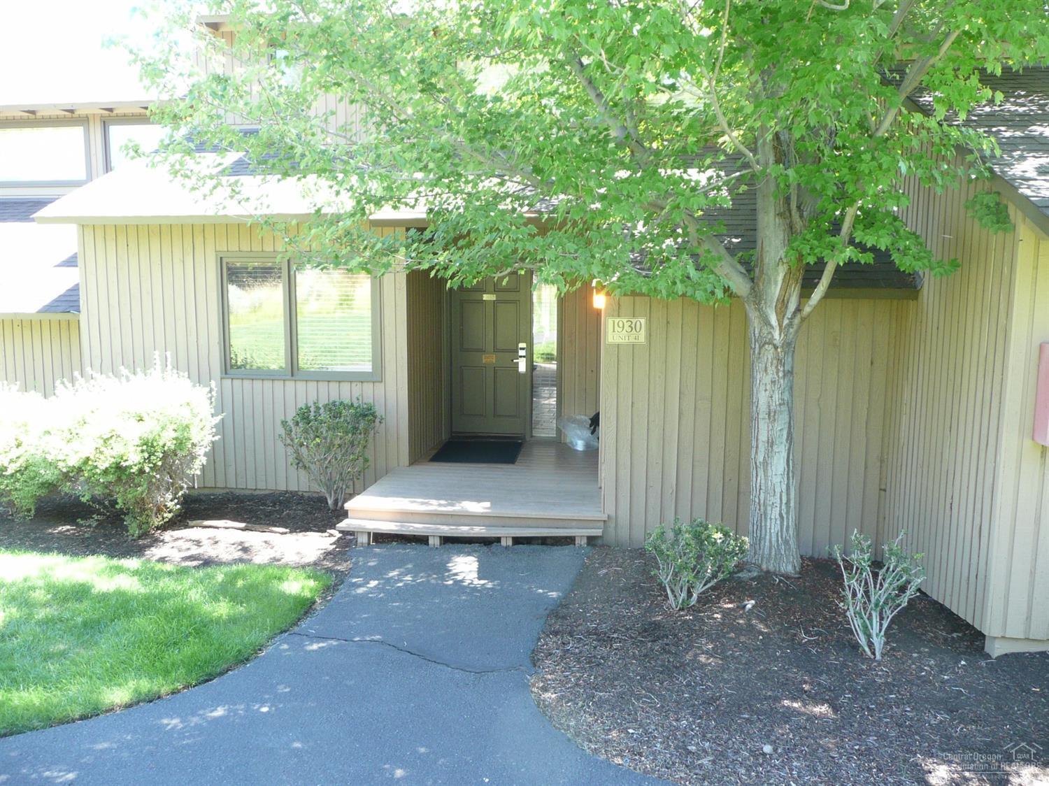 Eagle Crest - Residential