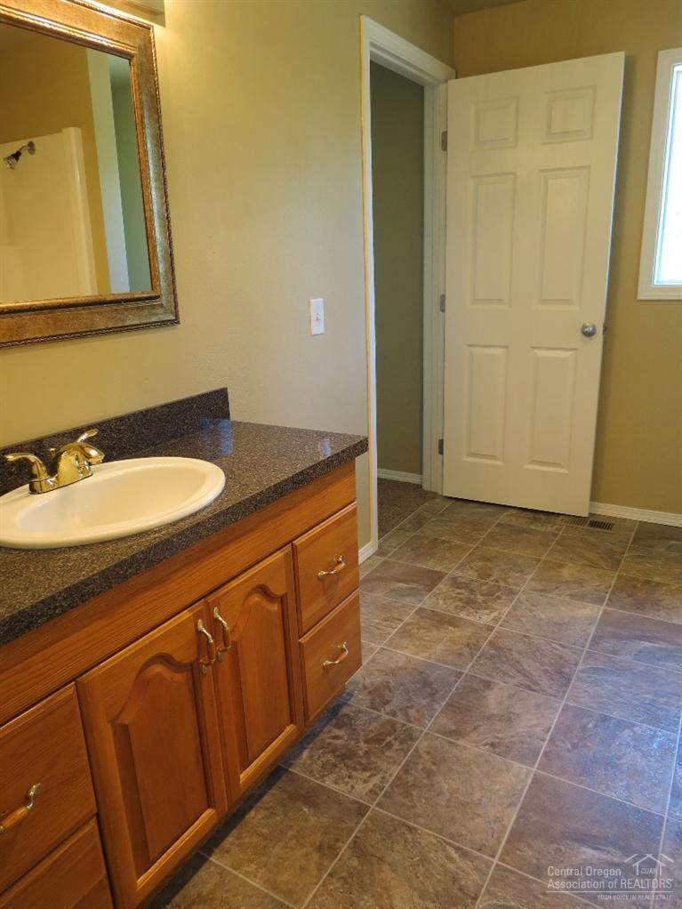 Meadowbrook Estate - Residential