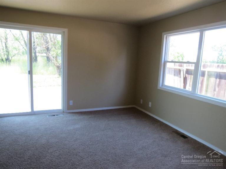 Meadowbrook Estate - Residential