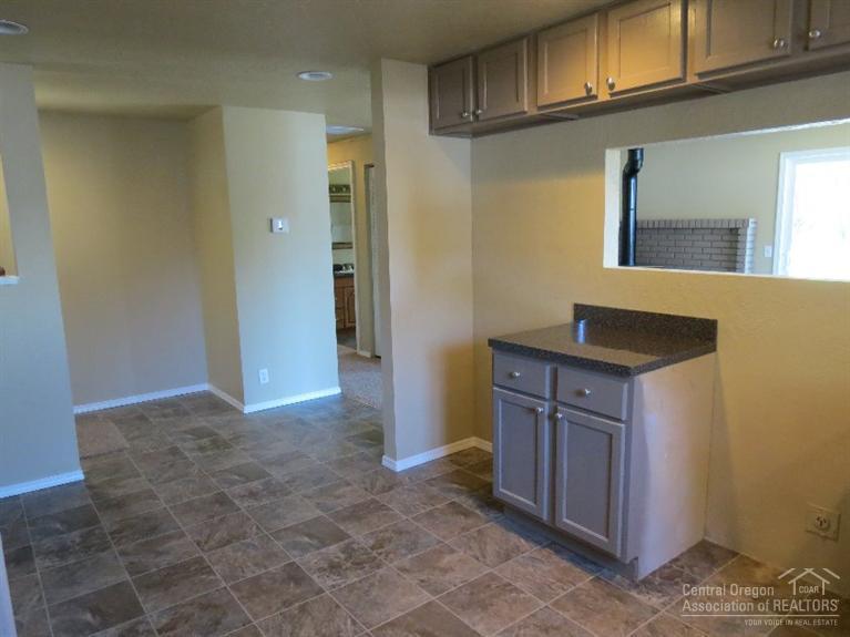 Meadowbrook Estate - Residential