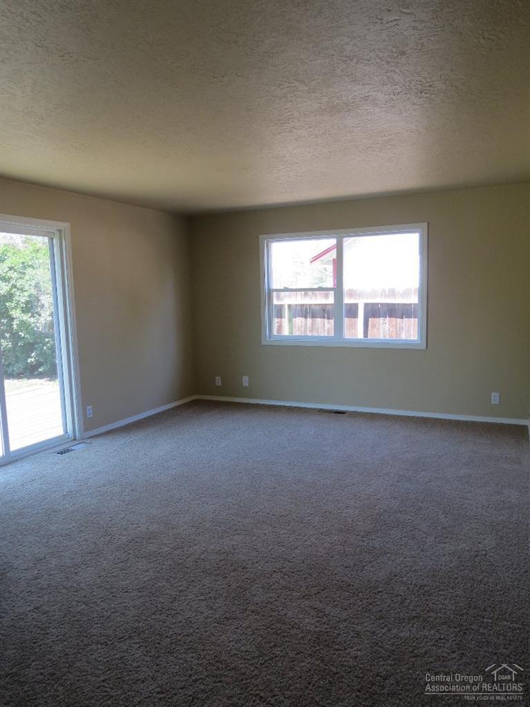 Meadowbrook Estate - Residential