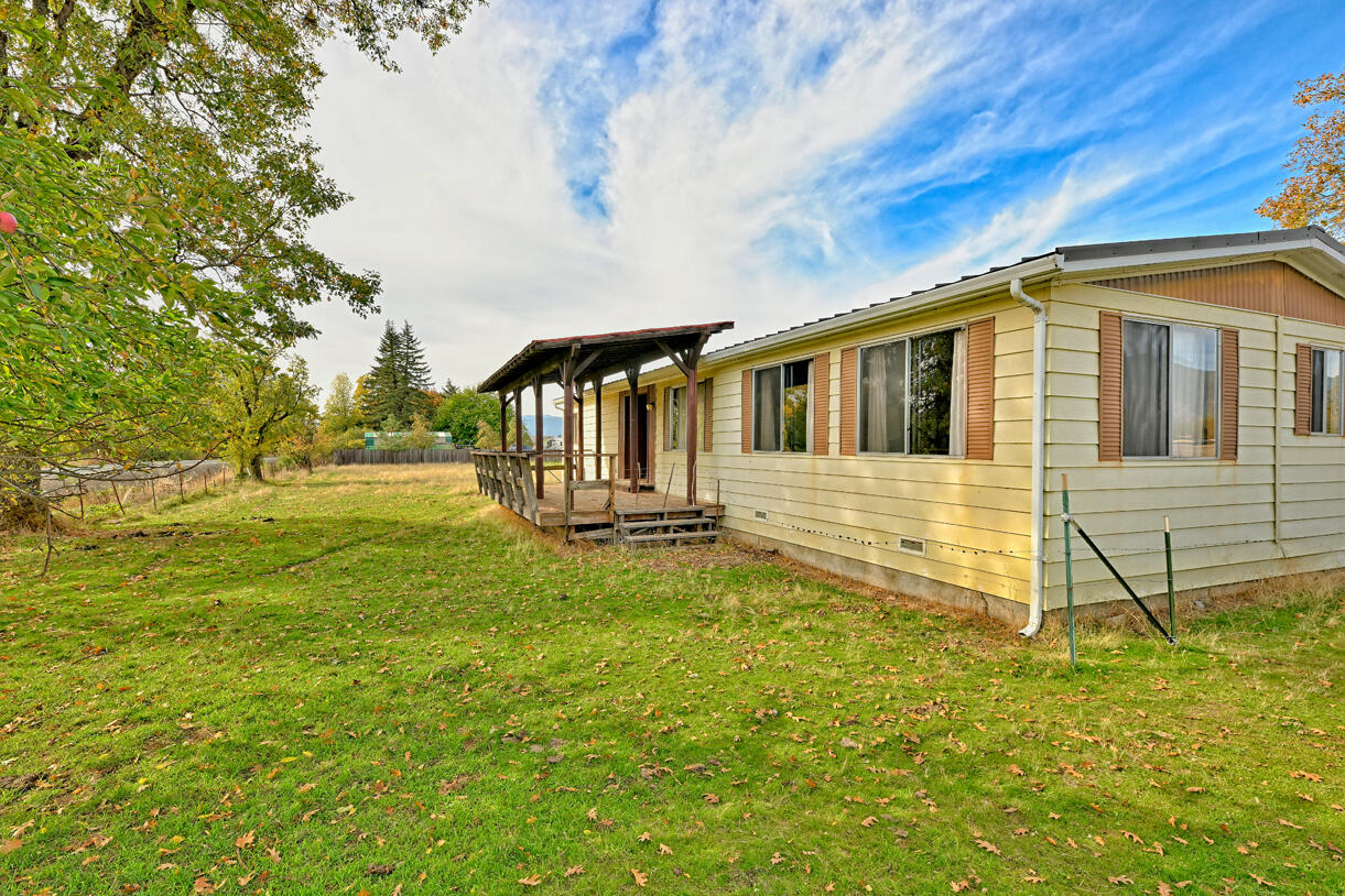 Cave Junction - Residential