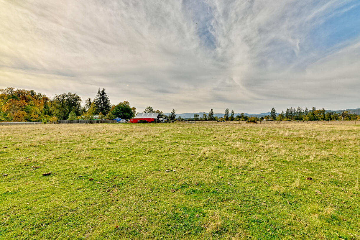 Cave Junction - Residential