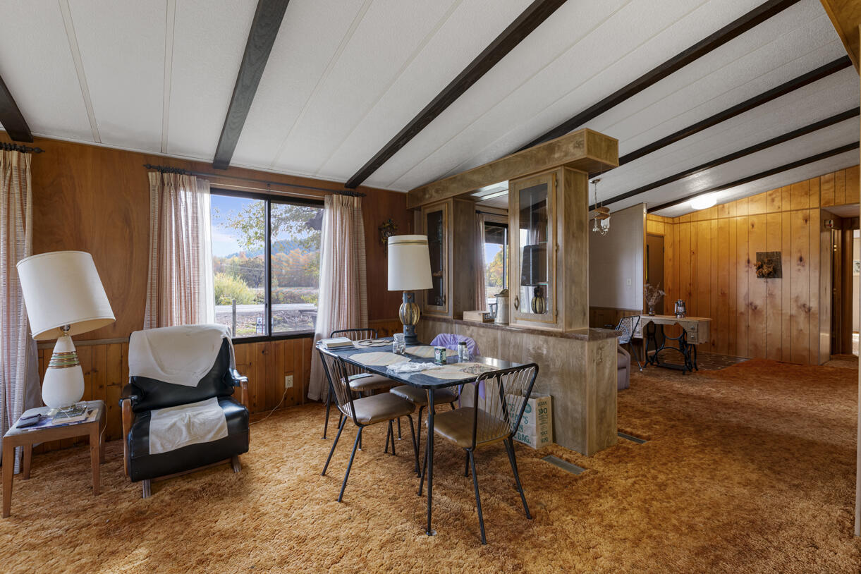 Cave Junction - Residential