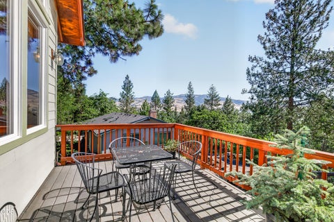 Tiny photo for 307 Hillcrest Street, Ashland, OR 97520 (MLS # 220223301)