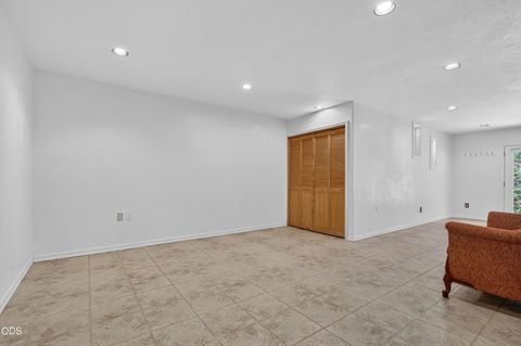 Tiny photo for 307 Hillcrest Street, Ashland, OR 97520 (MLS # 220223301)