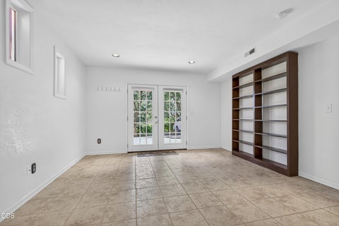 Tiny photo for 307 Hillcrest Street, Ashland, OR 97520 (MLS # 220223301)