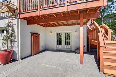 Tiny photo for 307 Hillcrest Street, Ashland, OR 97520 (MLS # 220223301)