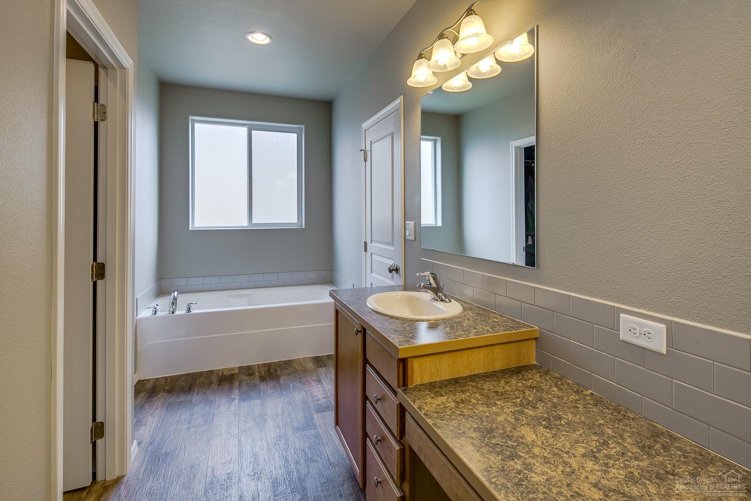 Summit Crest - Residential