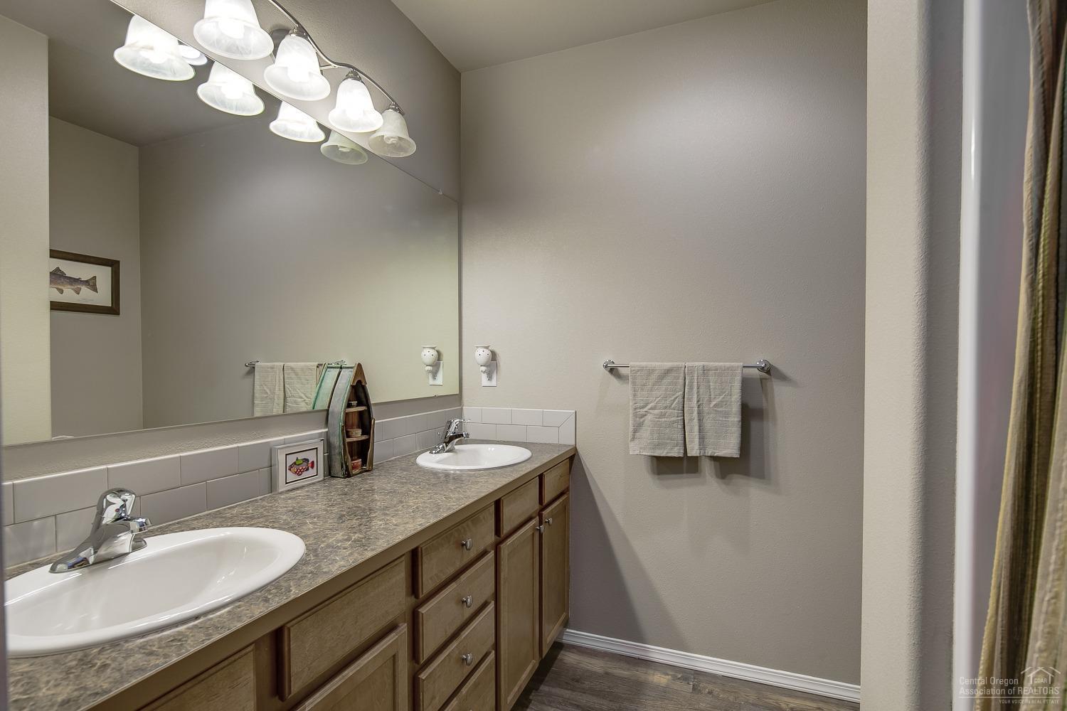 Summit Crest - Residential