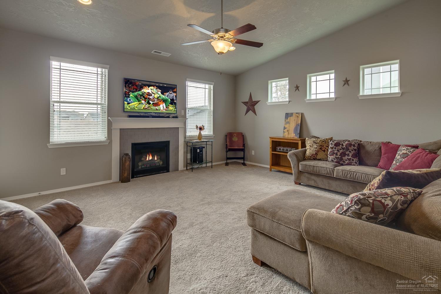 Summit Crest - Residential