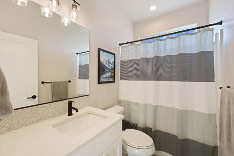 Tiny photo for 3859 NE Oakside Lp Loop, Bend, OR 97701 (MLS # 220213145)