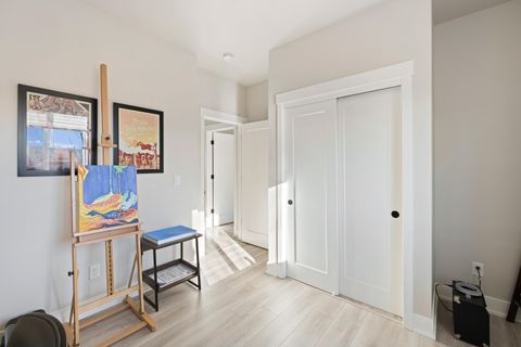 Tiny photo for 3859 NE Oakside Lp Loop, Bend, OR 97701 (MLS # 220213145)