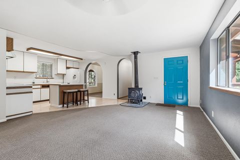 Tiny photo for 707 McMullen Creek Road, Selma, OR 97538 (MLS # 220219251)