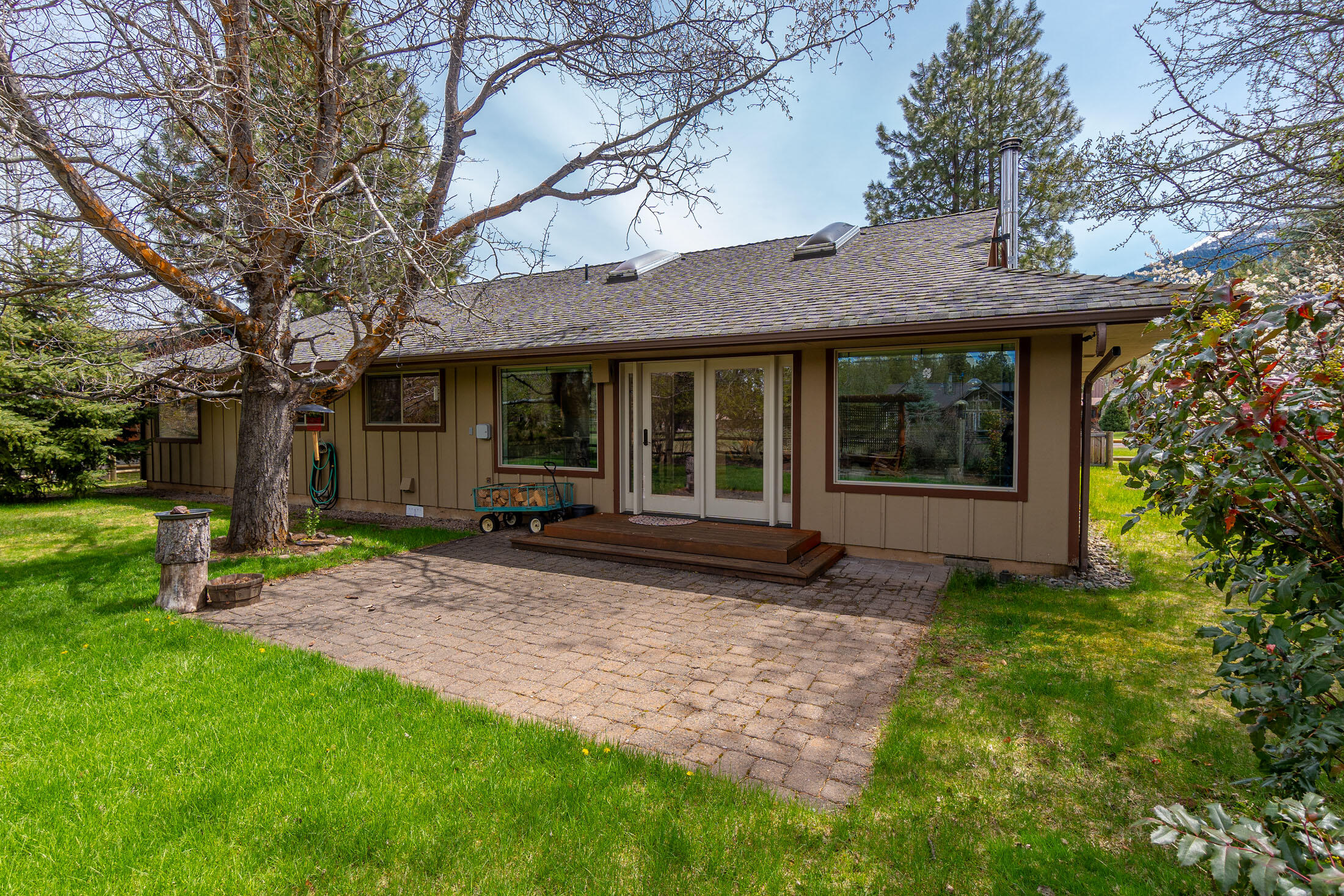 Camp Sherman - Residential