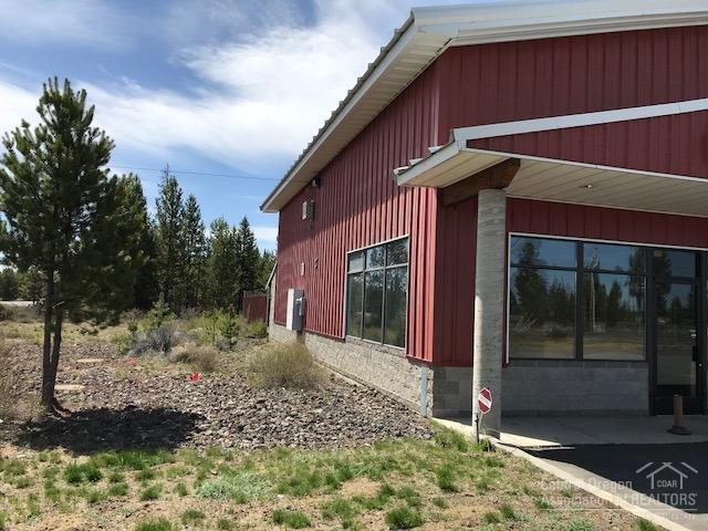 Lapine Industrial - Commercial Sale